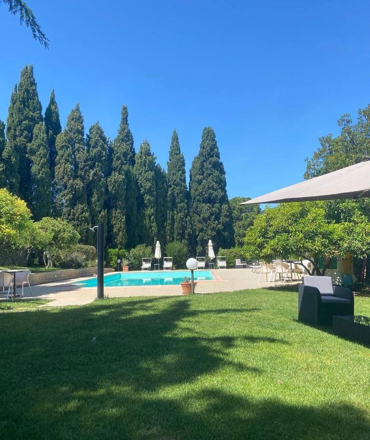 B&B Villa Il Poggetto Venturina Terme Exterior foto
